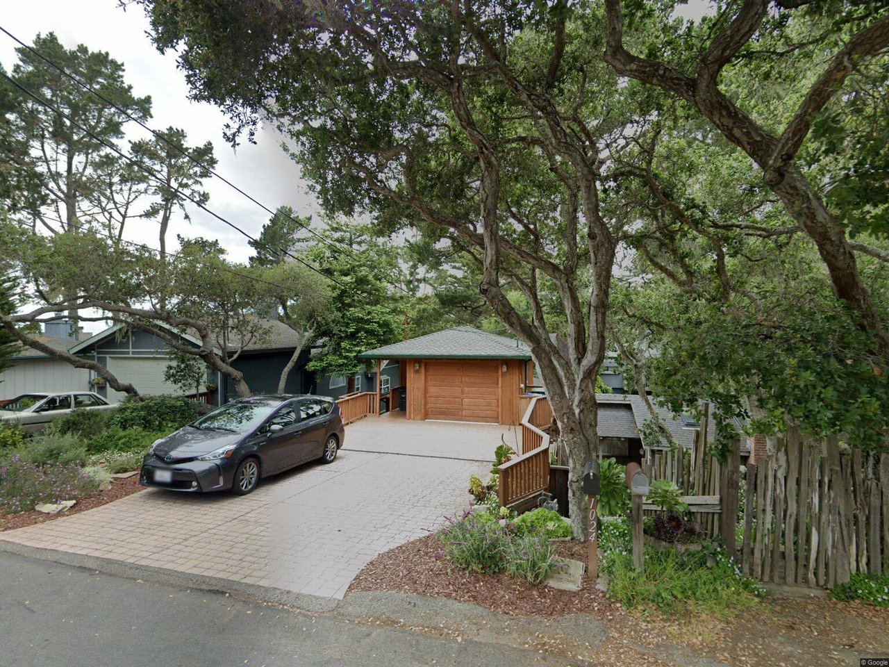 1024 Austin Ave