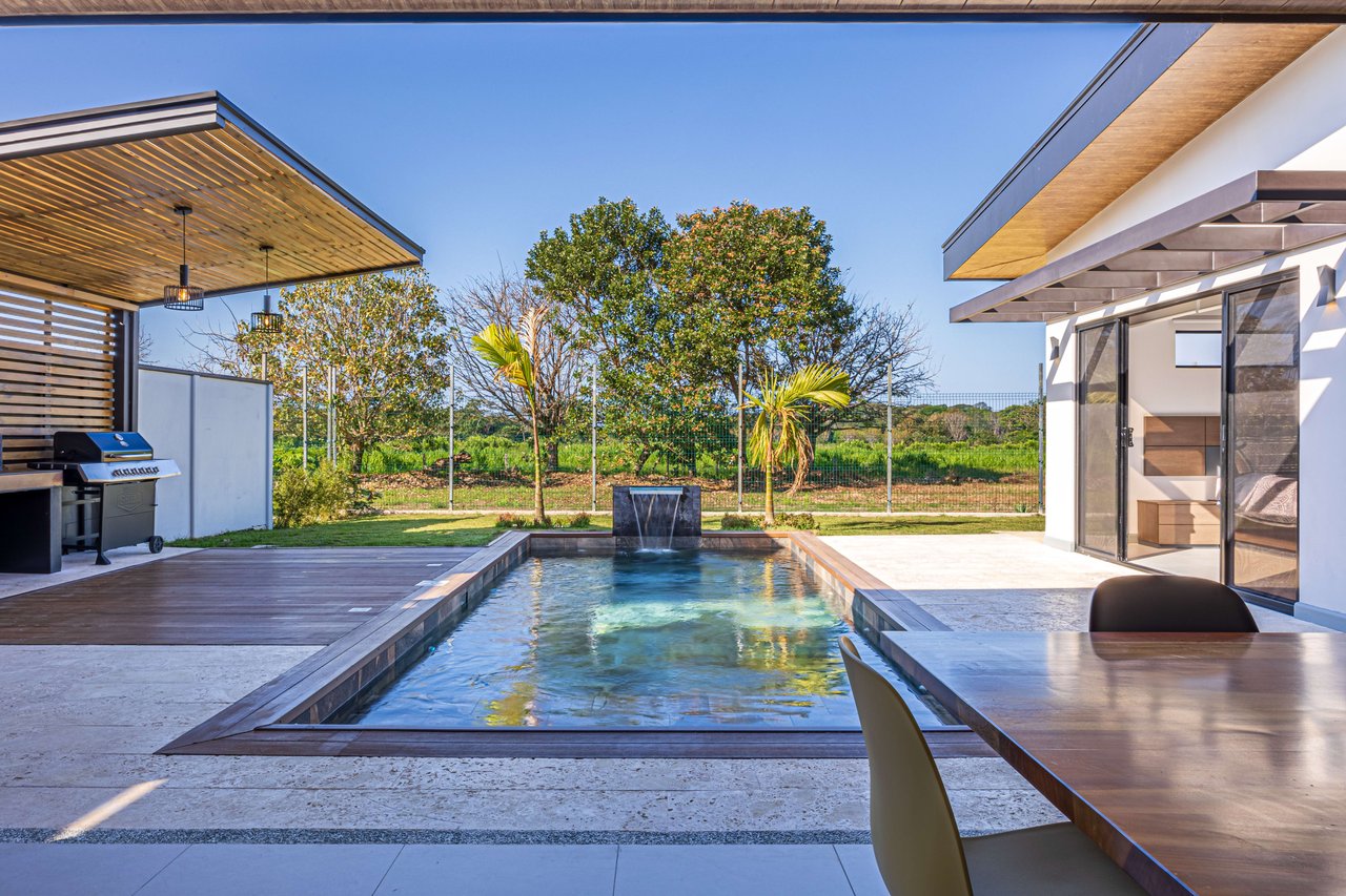 Casa Morfa: Brand New Home in Uvita's Premier Neighborhood