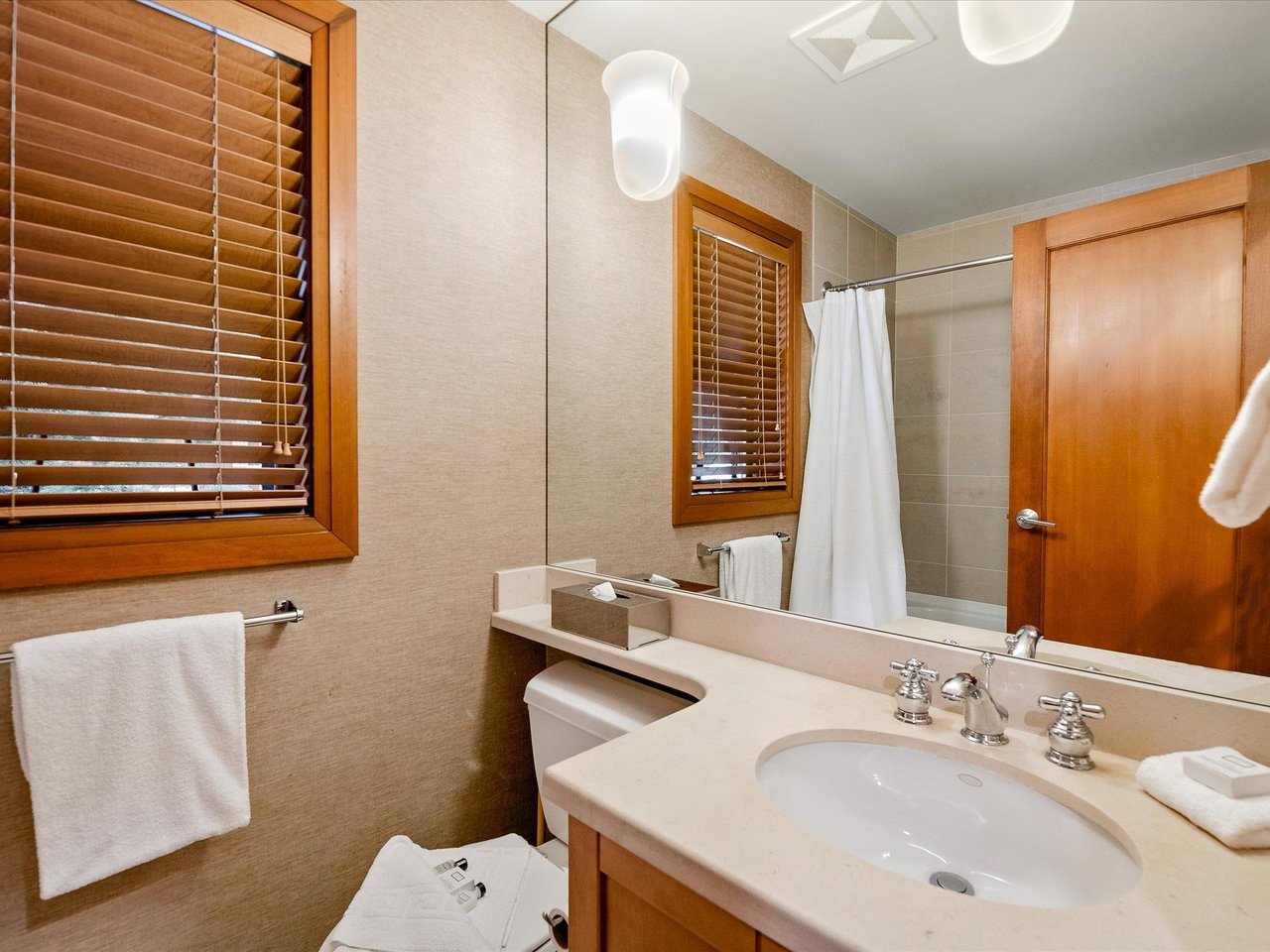 4821C Casabella Cres