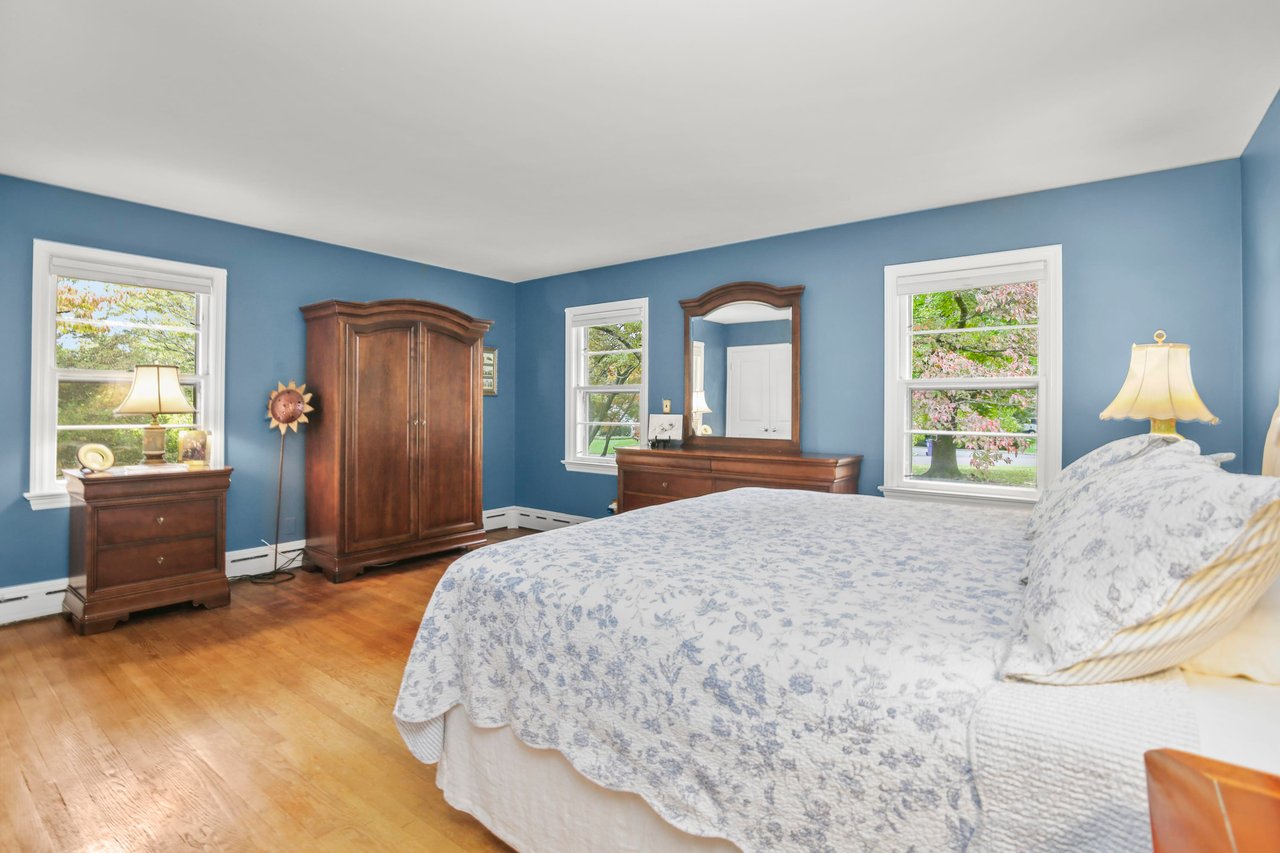 24 Pequot Drive, Norwalk