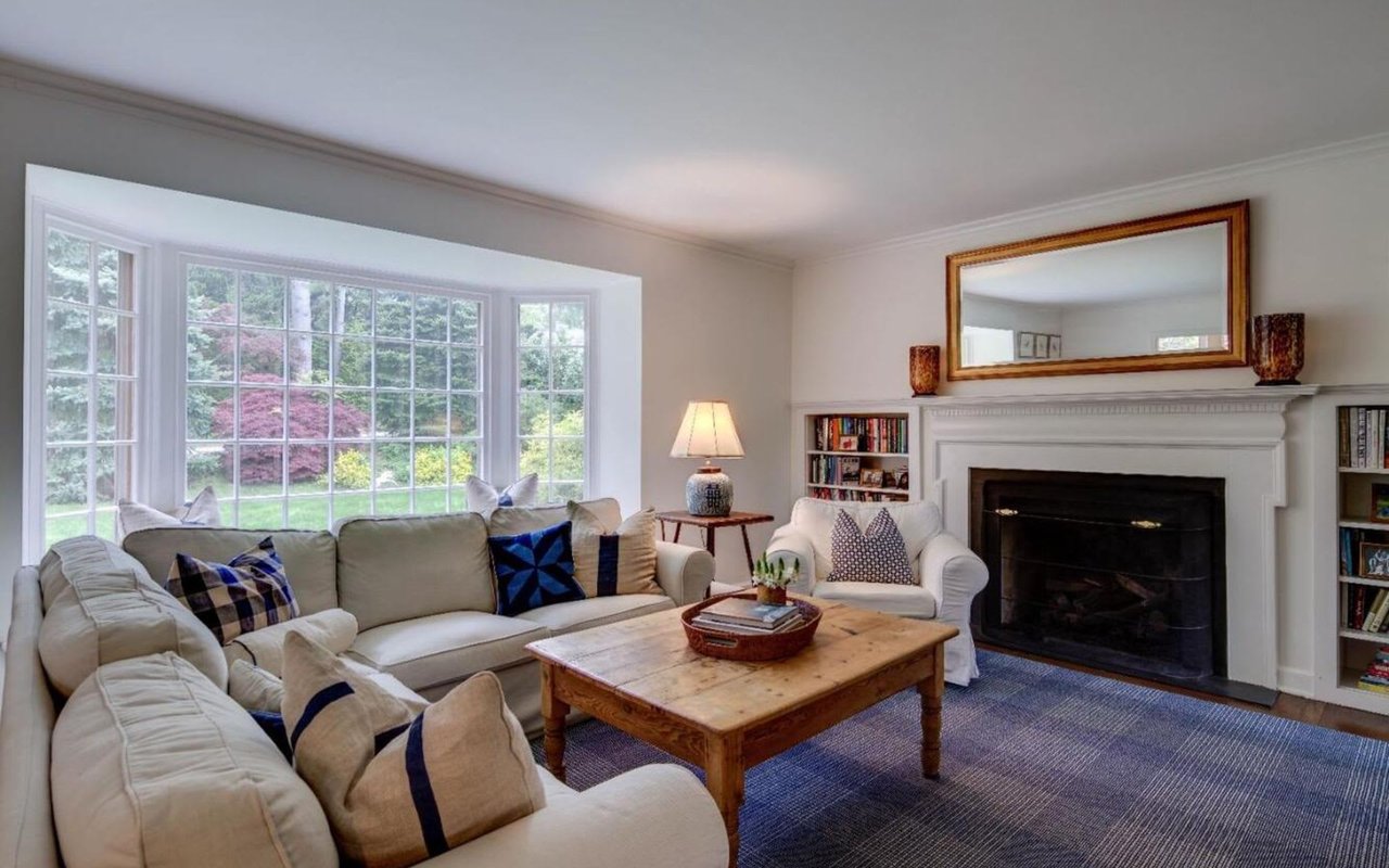 62 Crestline Rd