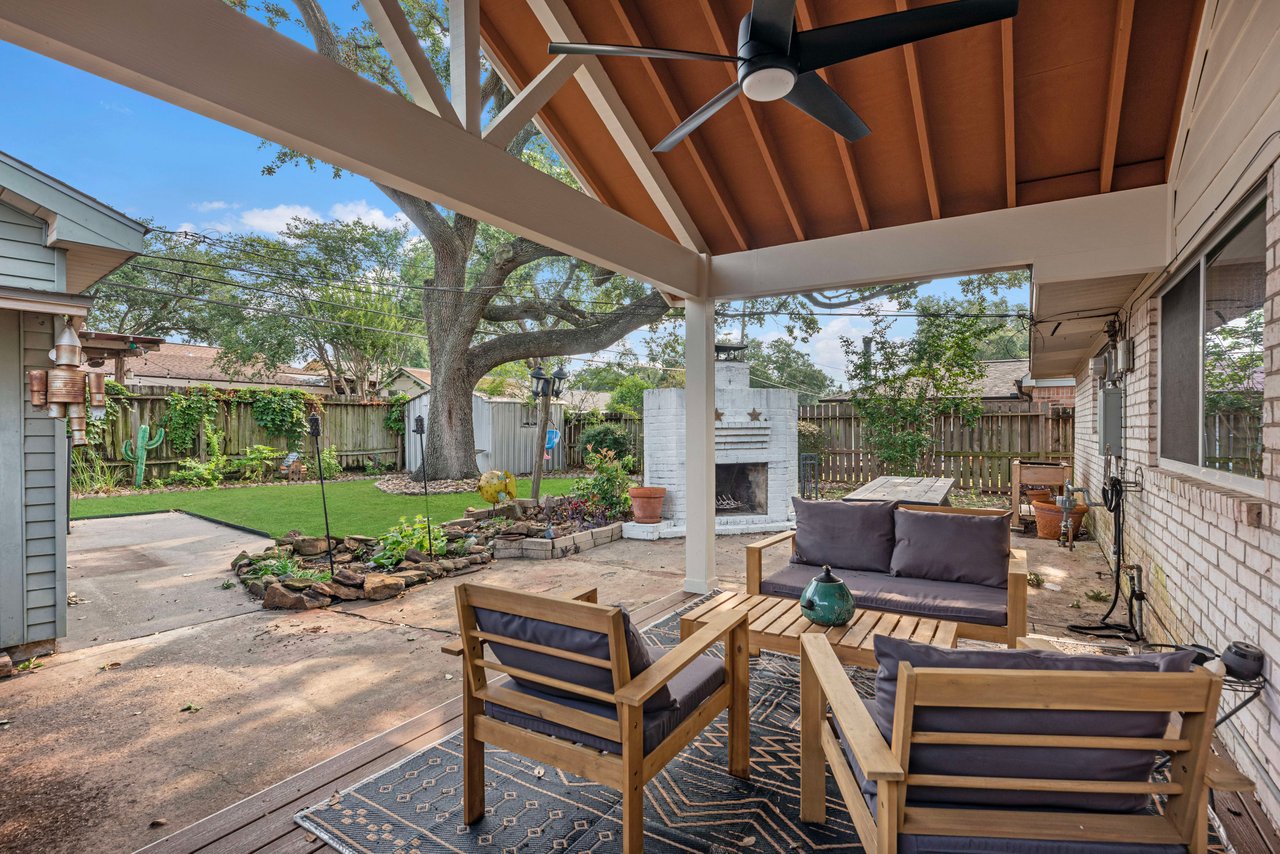 6010 Acorn St