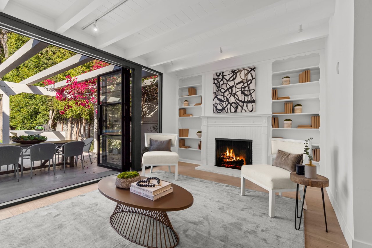 Amber Villa