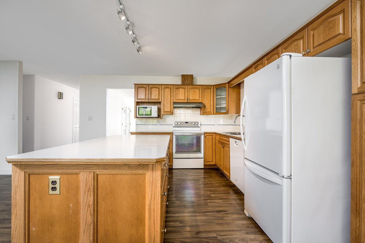 12579 18 Avenue, Surrey
