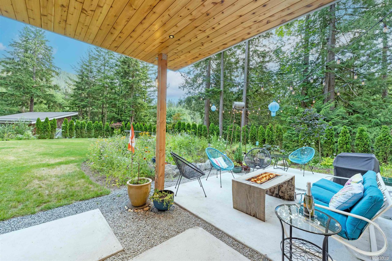731 Grafton Rd