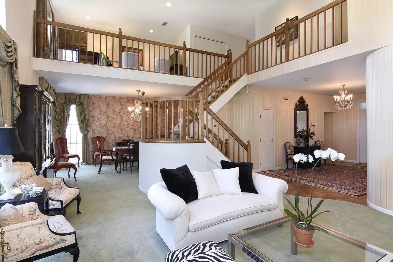 13 Westfield Ln