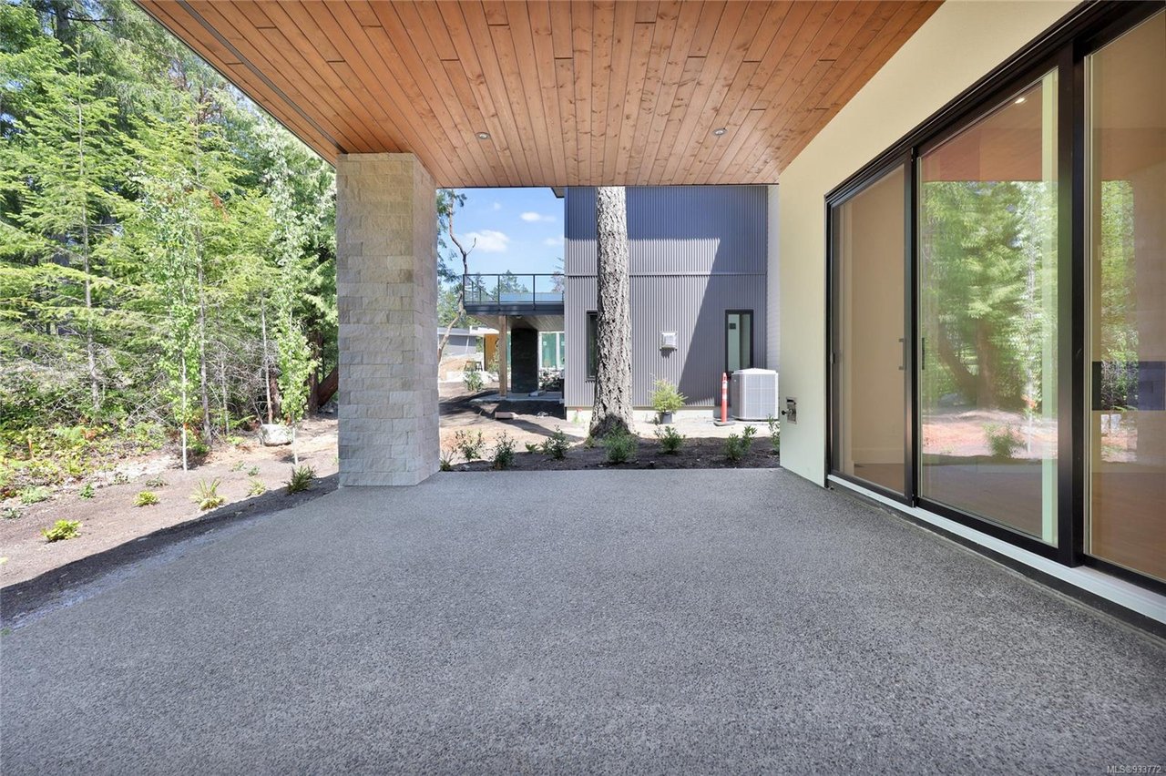 3909 Olympian Wy