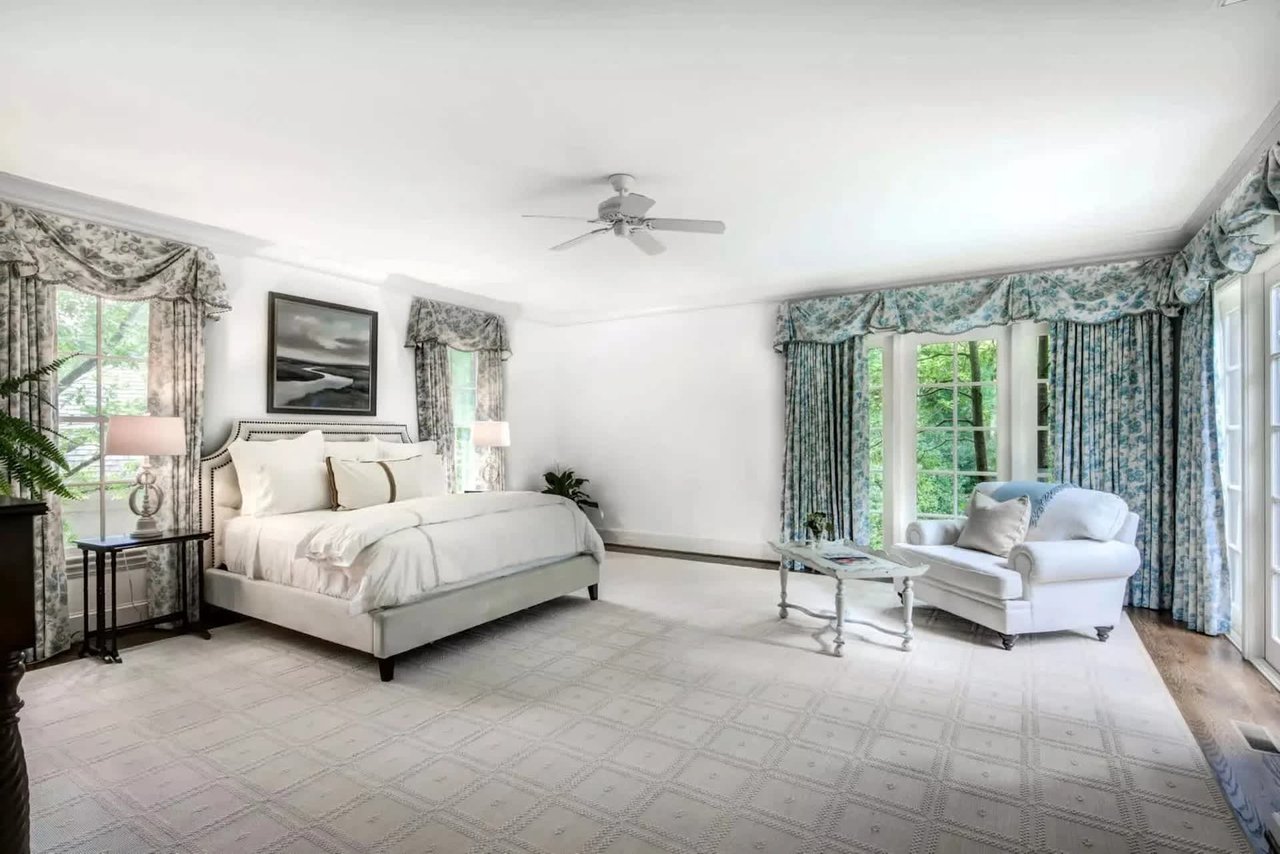 Secluded Estate in Coveted Tuxedo Park