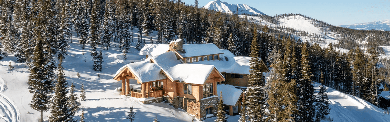 Spring Ski Season: 6 Homes on the Slopes