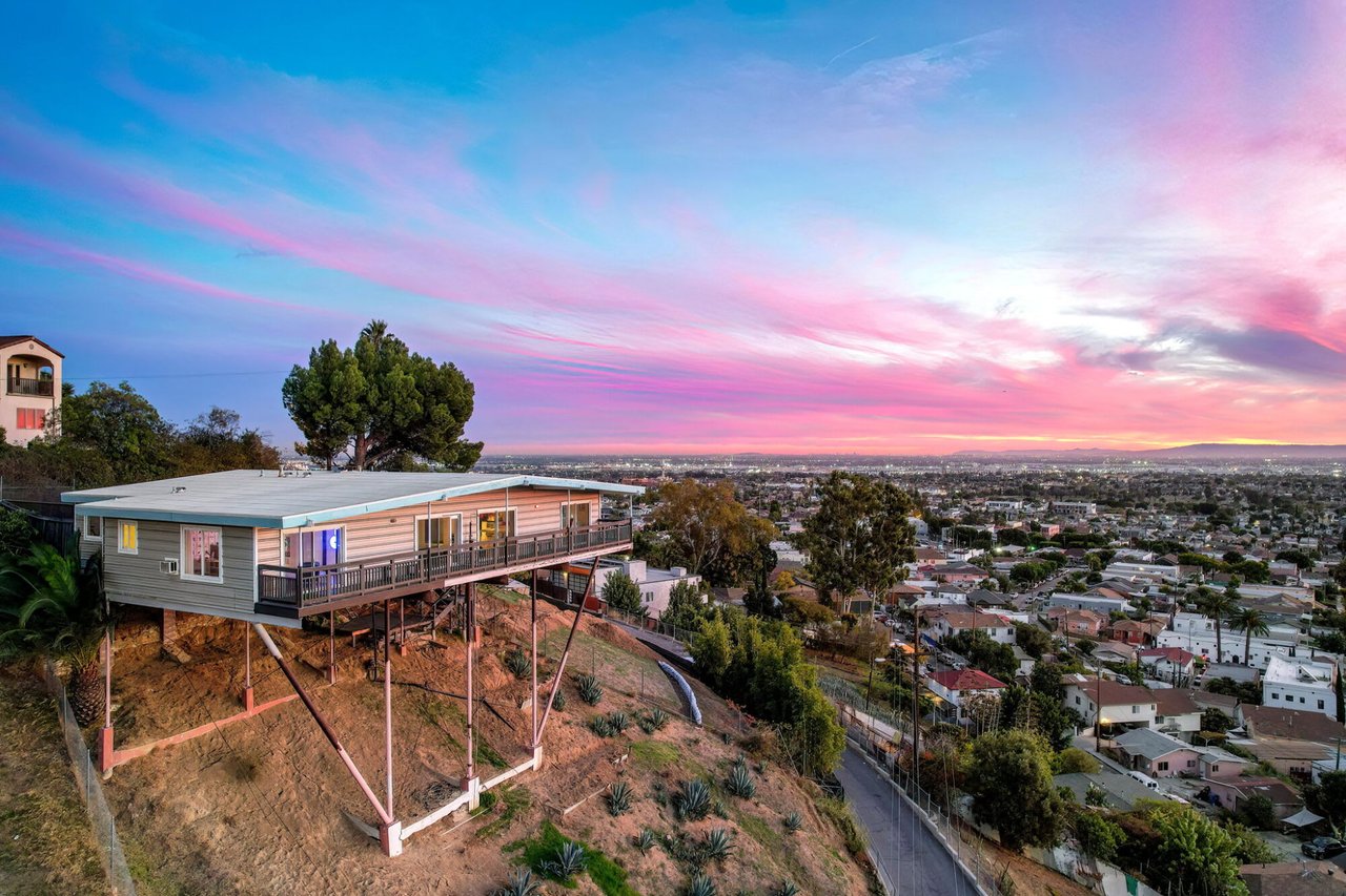 Los Angeles Stilt Home Featured In 90s Action Film ‘Heat’ Hits The Market For A Cool $1.6 Million