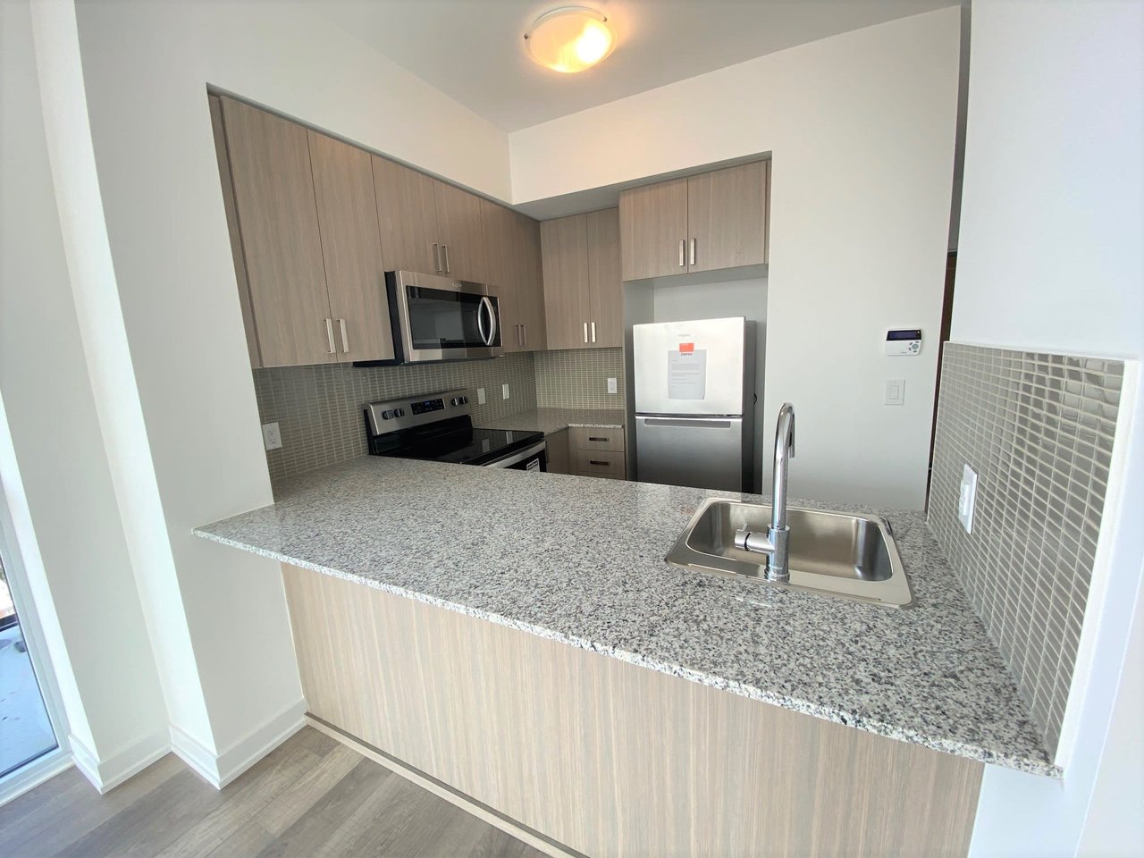 1603 Eglinton Ave W Unit: 1603