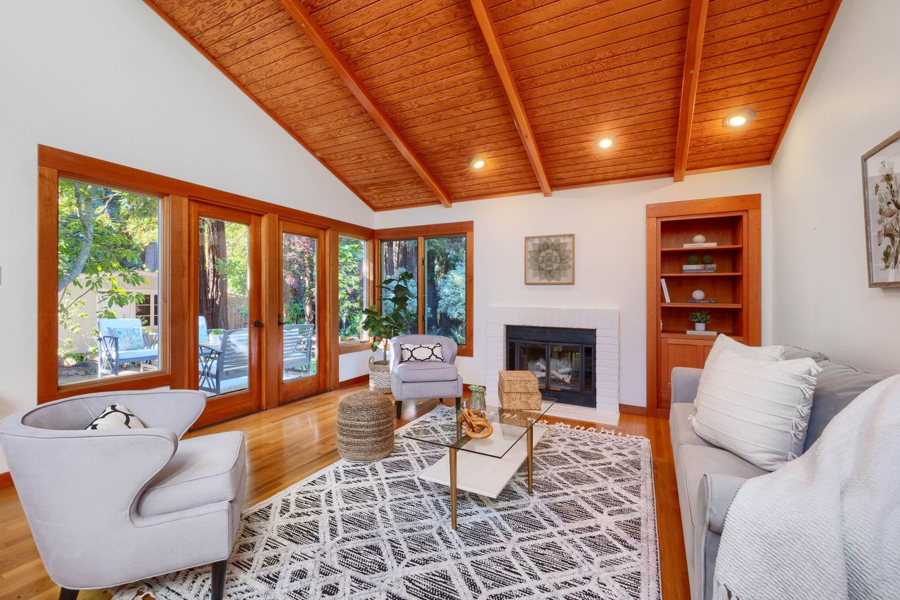 10 Ardmore Road, Larkspur