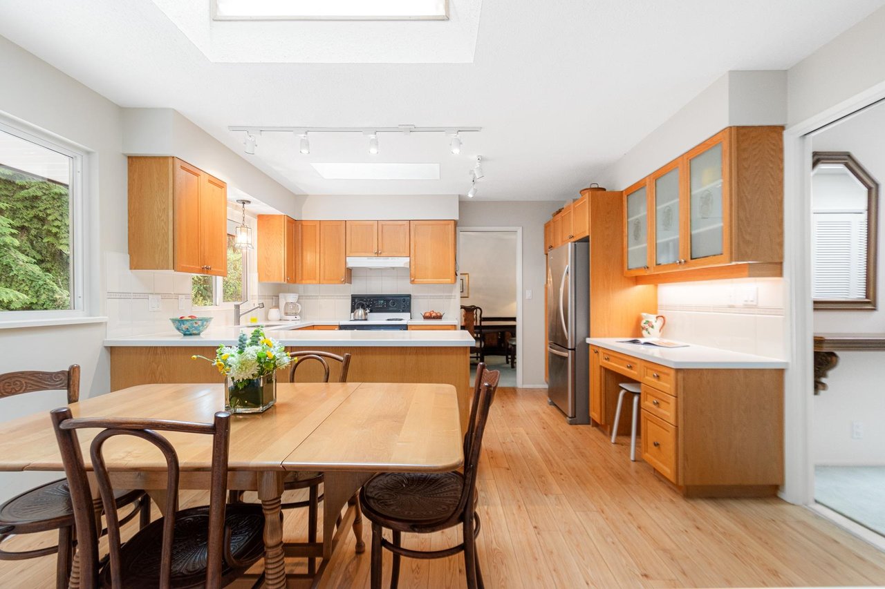 1760 Medwin Pl