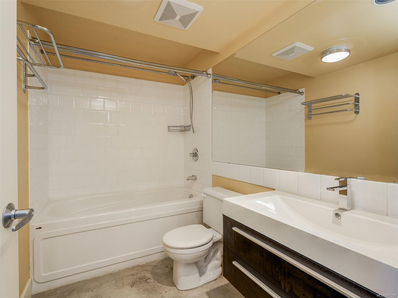 412-455 Sitkum Rd