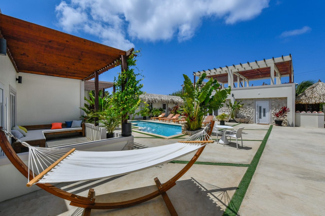 Savaneta Luxury Multi Unit Complex