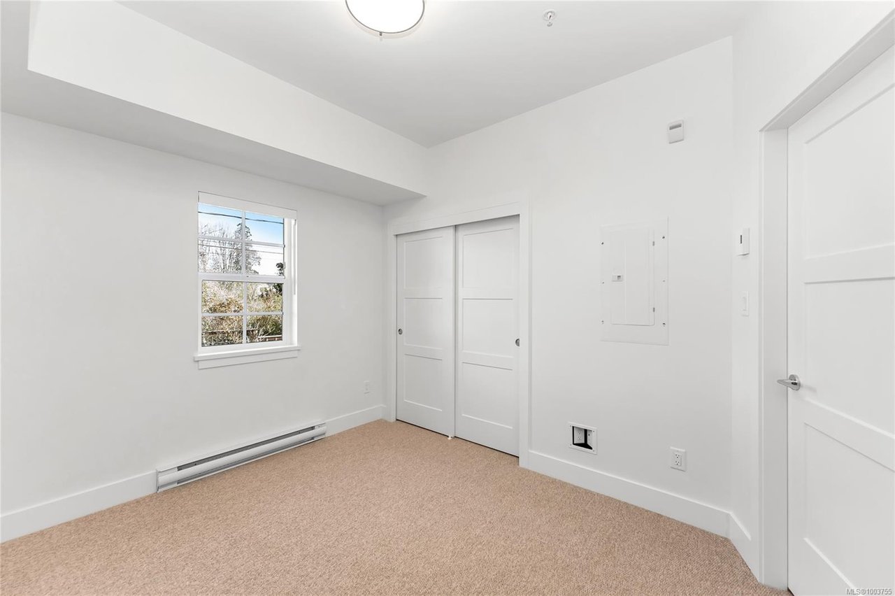 203 C-1224 Richardson St, Victoria