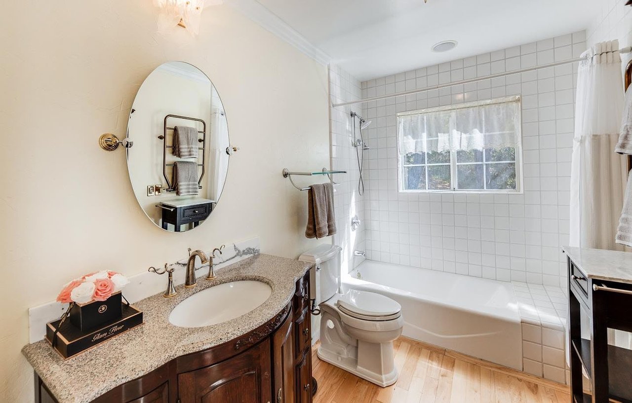 11523 Hidden Hills Rd