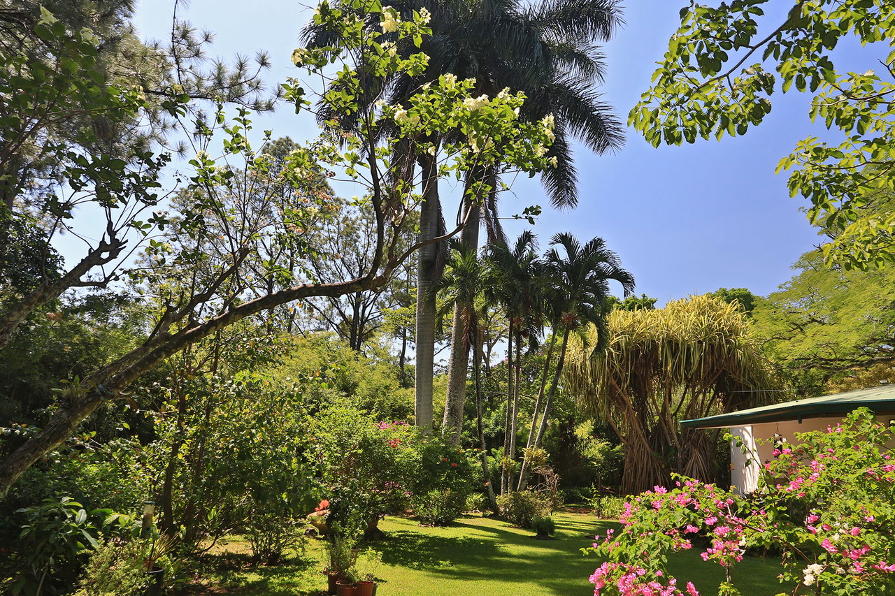 Colonial Garden Estate, Santa Ana, San Jose