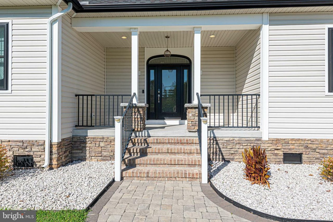 12121 Salt Point Rd