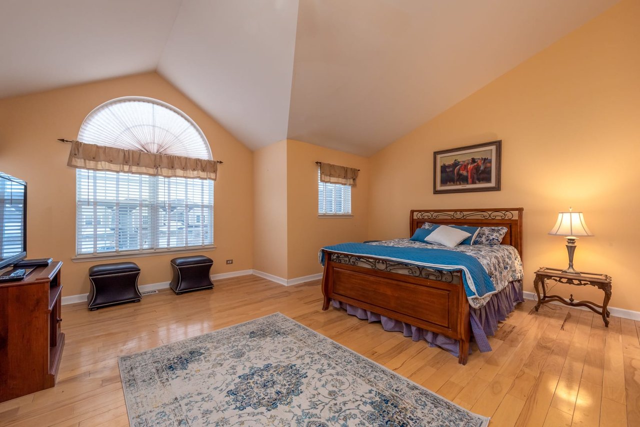 480 Cherry Hill Ct