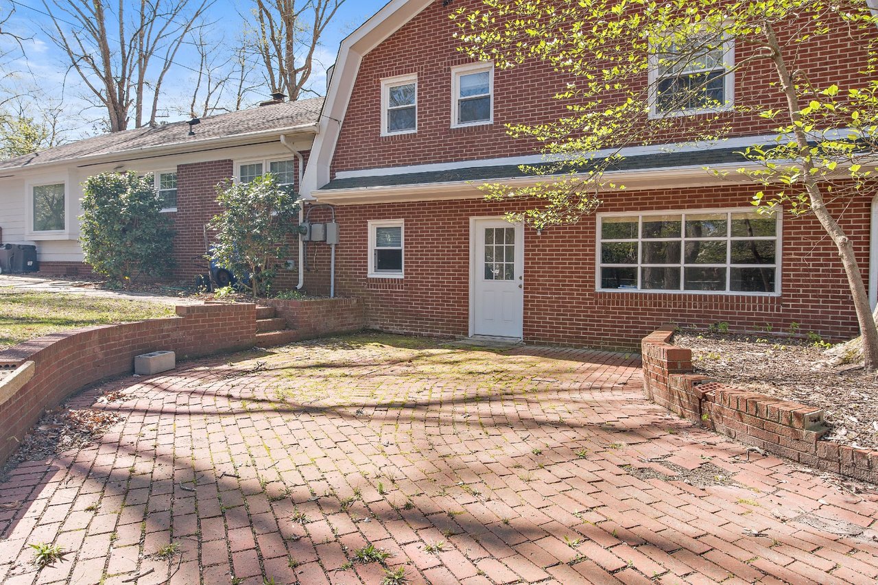 11433 Surry Road