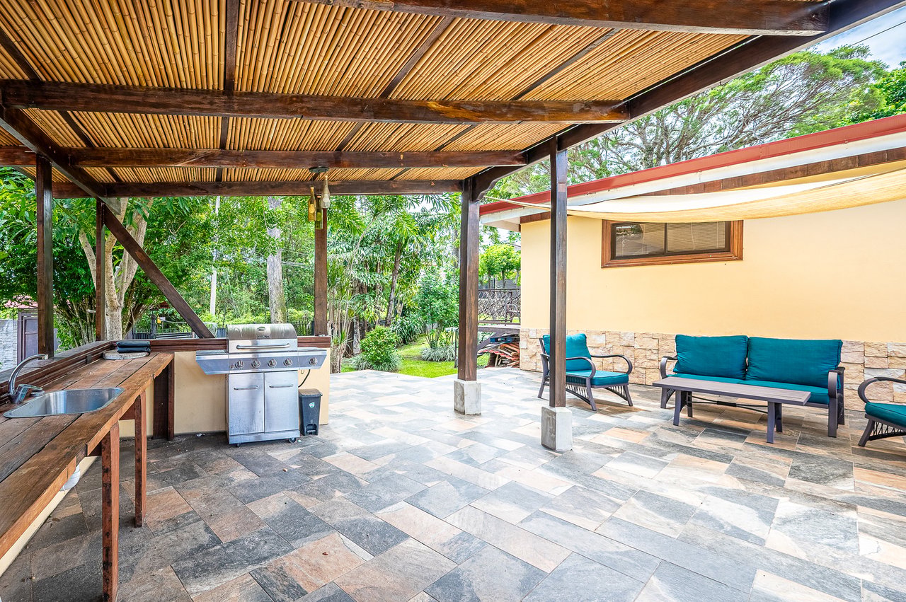 Panoramic View Pool Estate, Escazu, San Jose