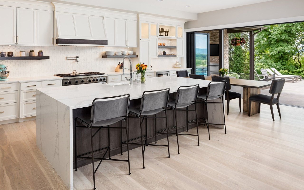 A Chat With Christopher Plant, Realtor