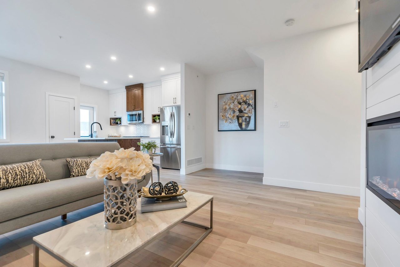 28-43998 Chilliwack Mountain Rd