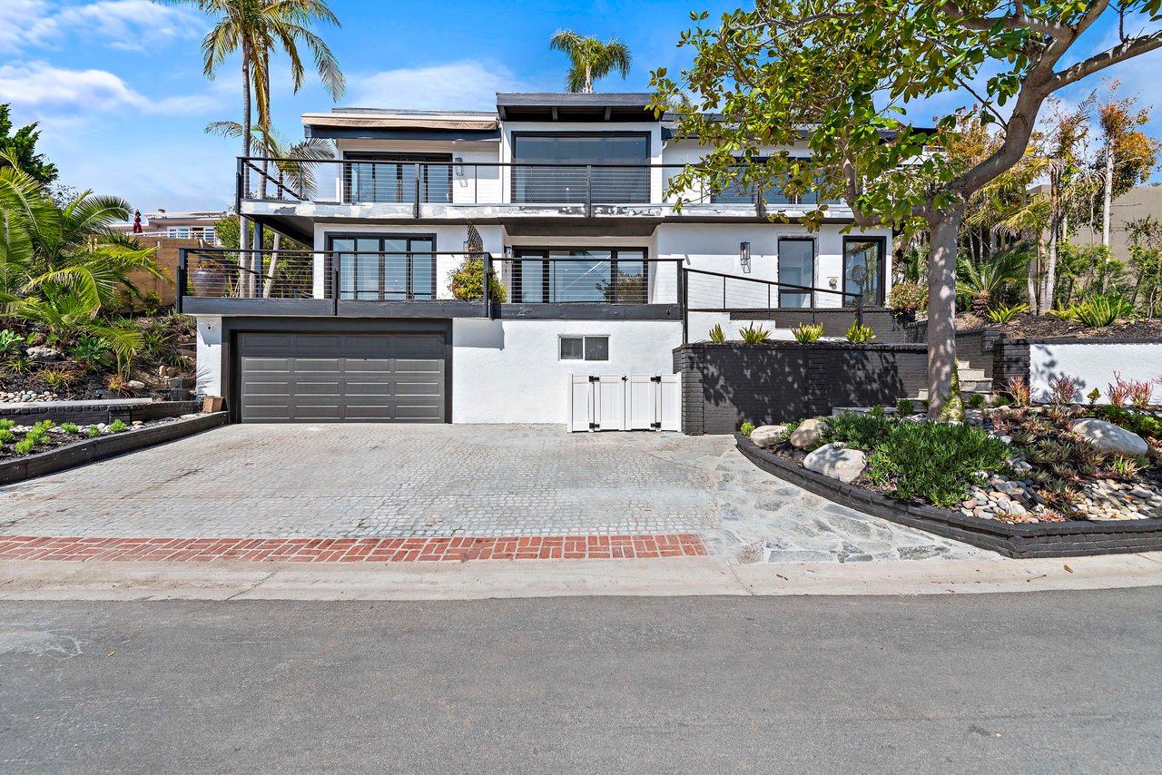 866 Coast View