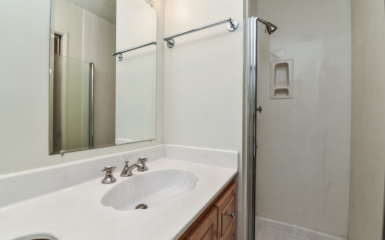 256 Gerry Ct
