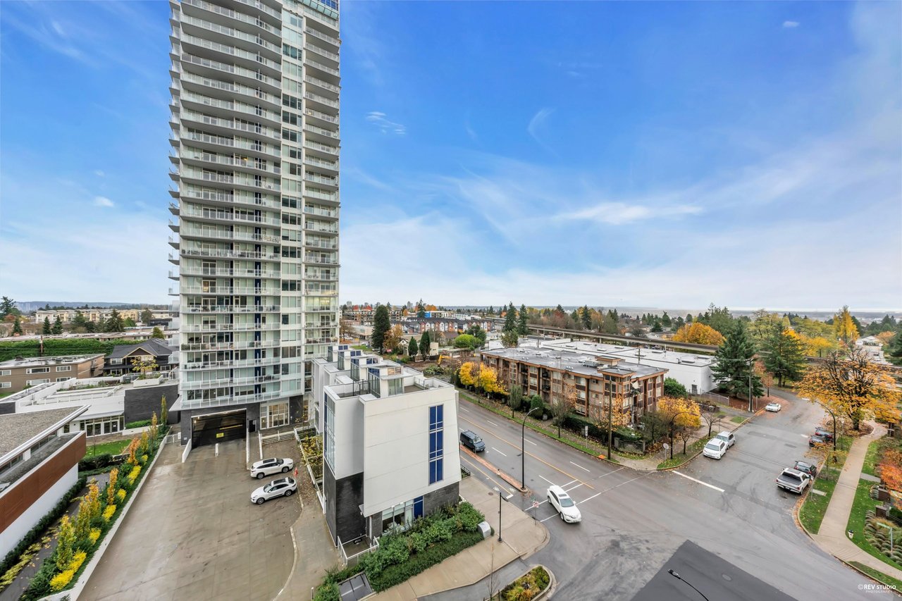 805-6699 Dunblane Ave