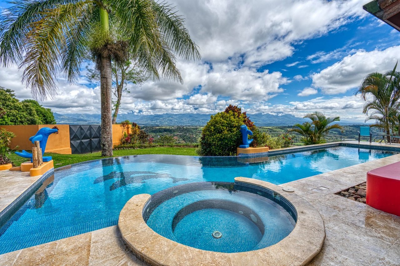 Grand Mountain View Estate, Perez Zeledon, San Jose