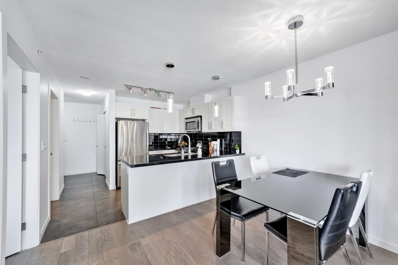 1106-2133 Douglas Road, Burnaby