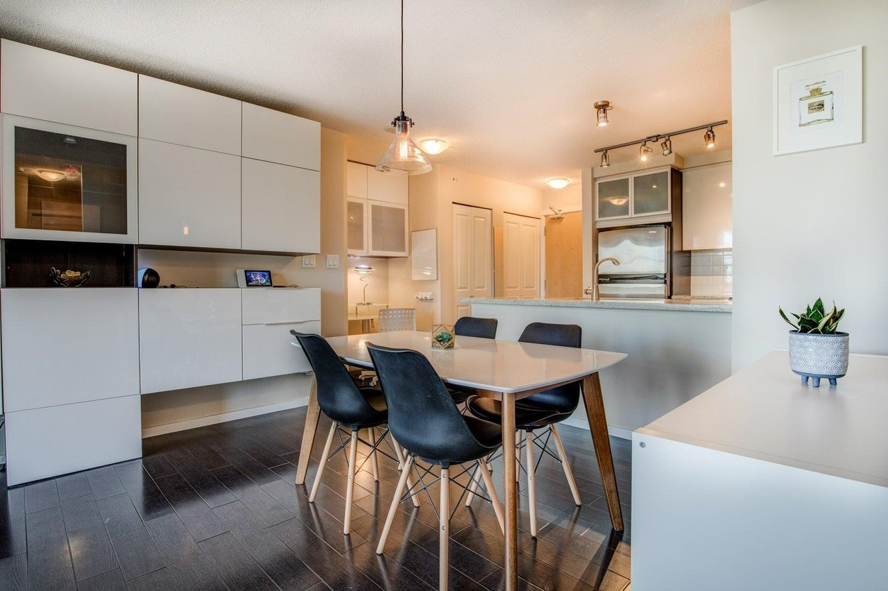 1503-2289 Yukon Crescent, Burnaby