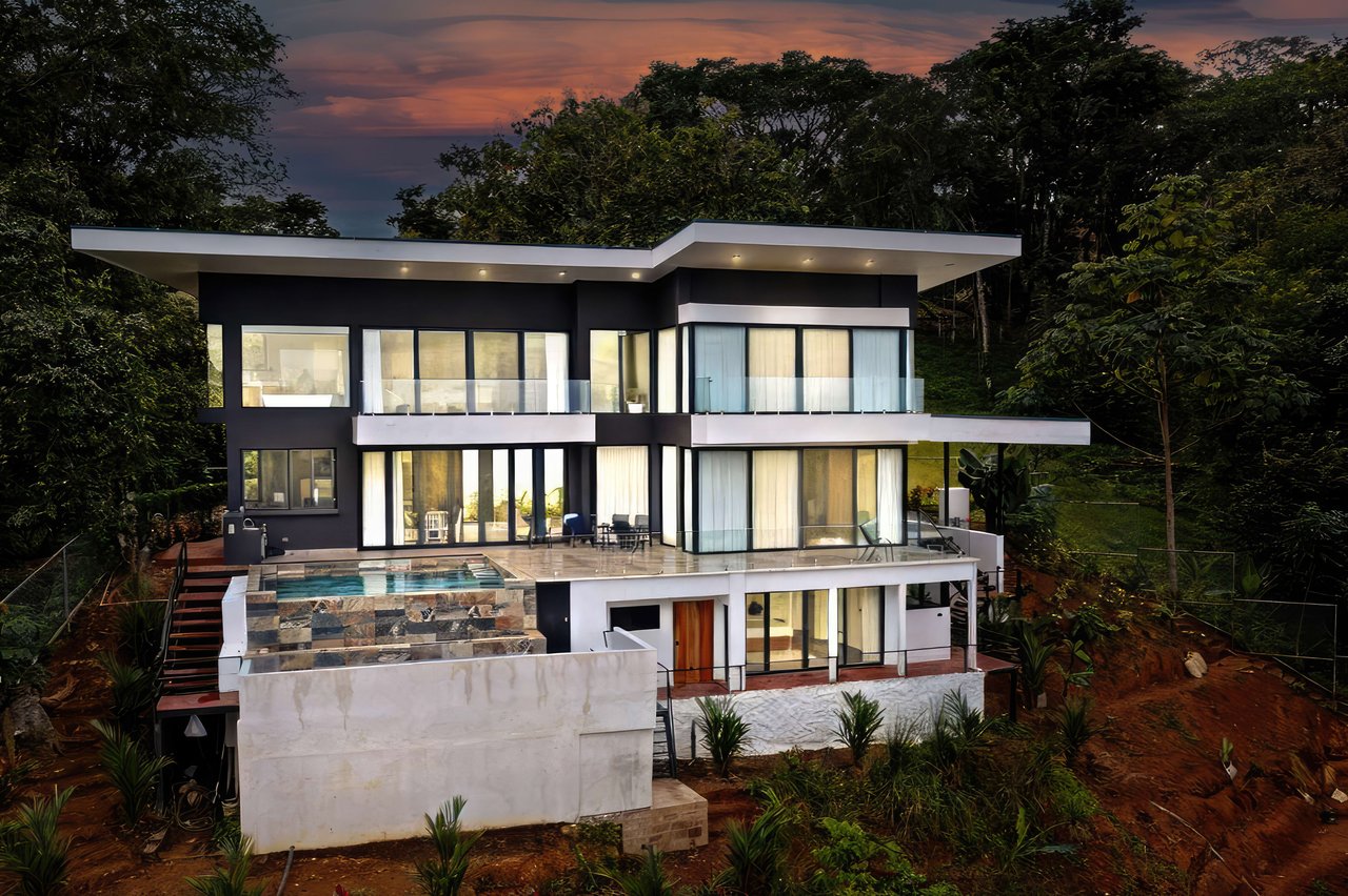 Luxury Property with Stunning Ocean Views in Uvita, Costa Rica. A Great Investment!