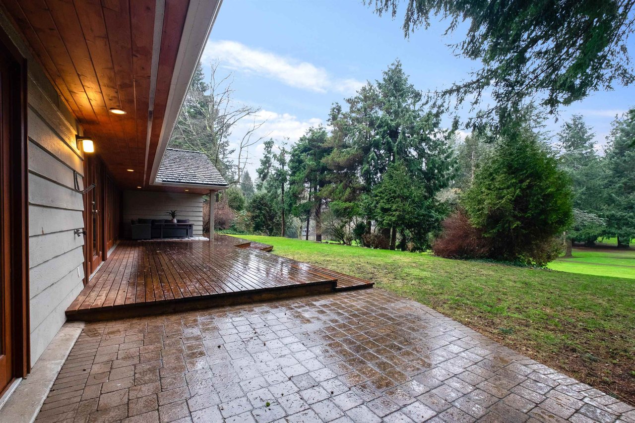 6060 Marine Dr
