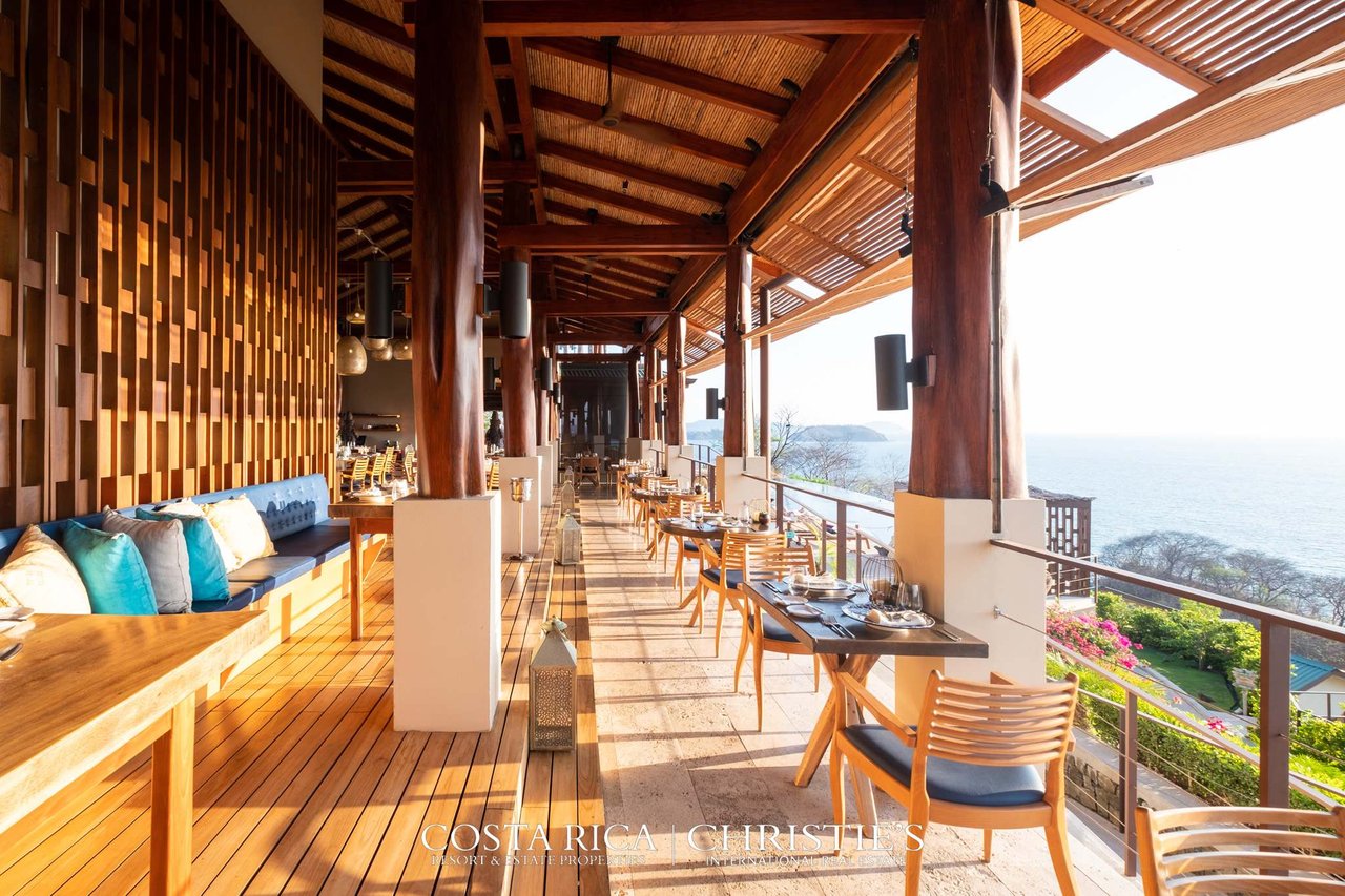 Casa Chameleon Residences Villa #2