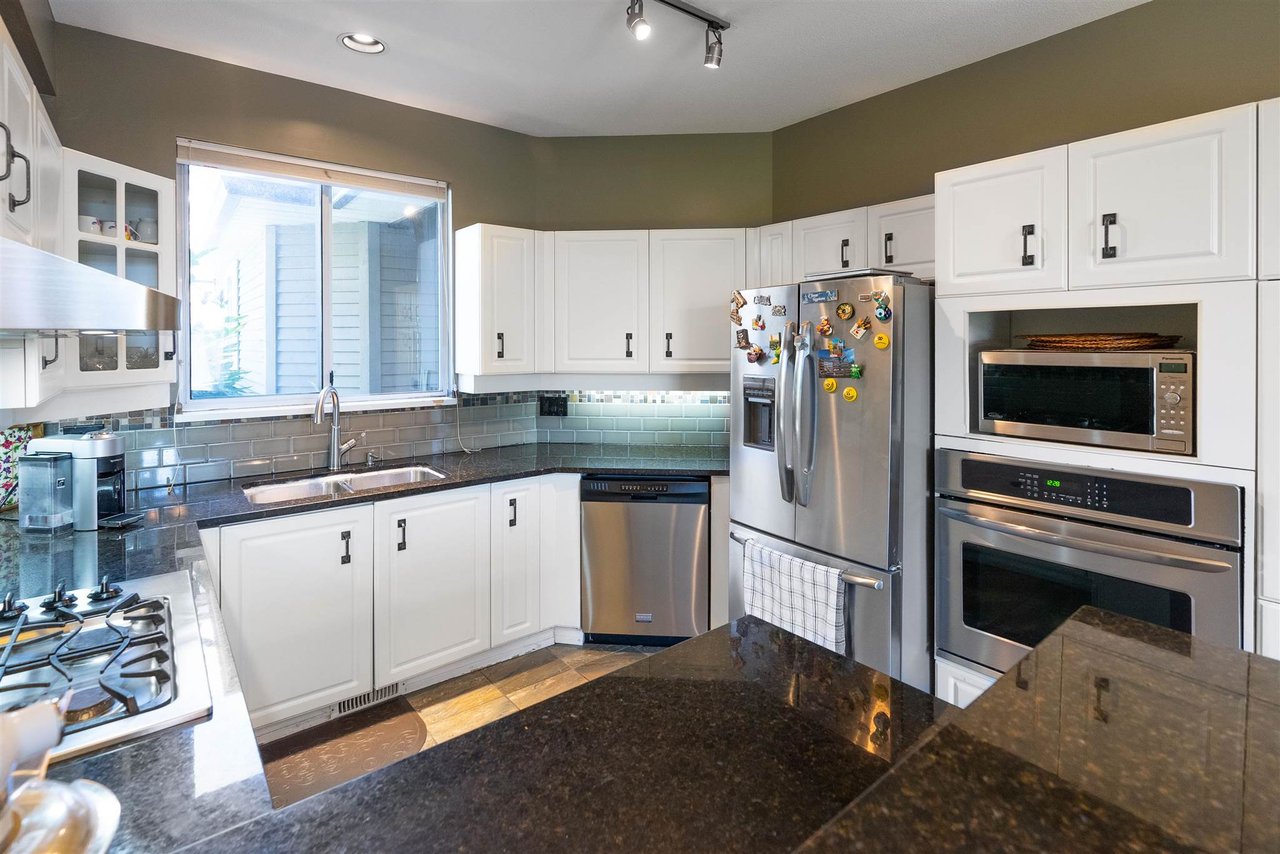 44-2615 Fortress Dr