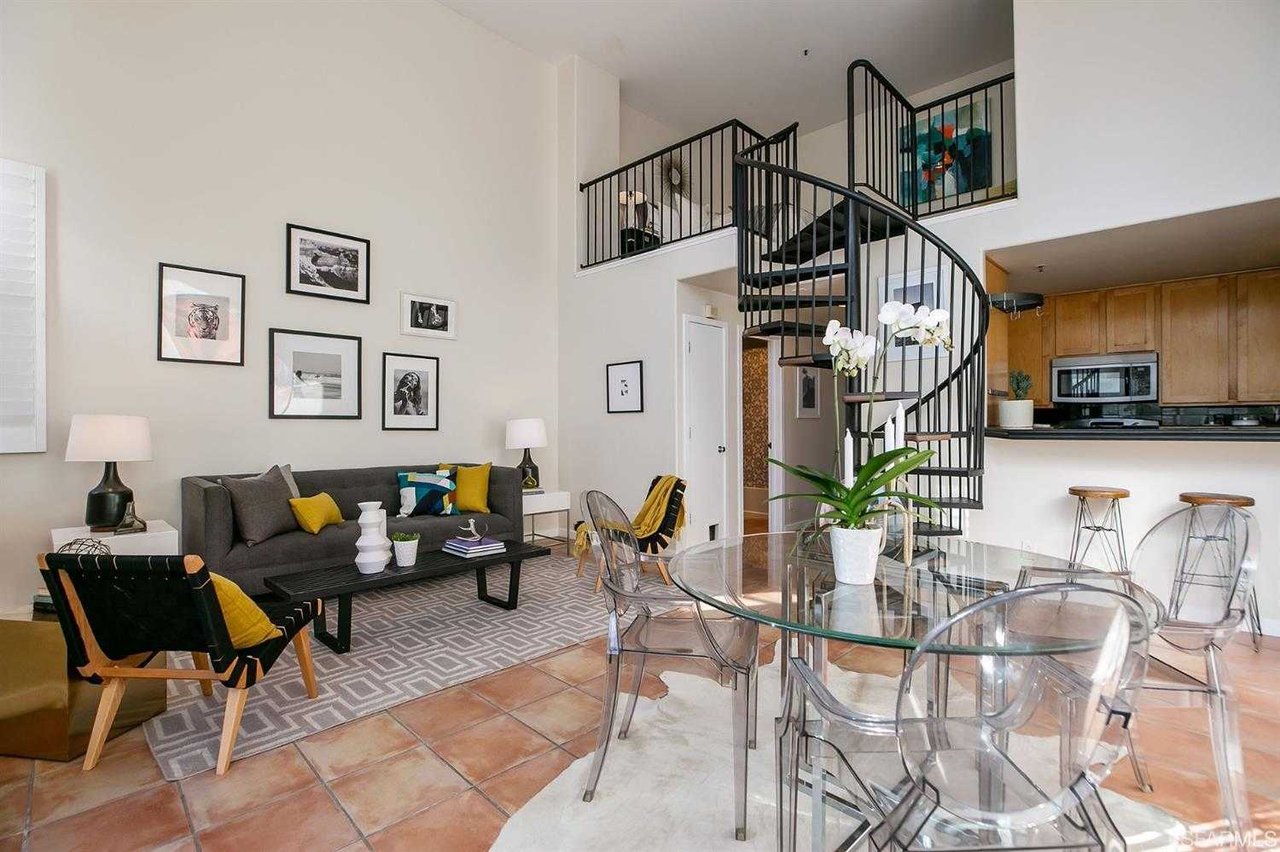 469 Clementina Street Unit 2