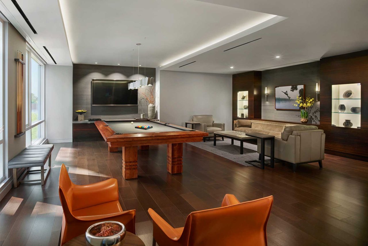 500 WALNUT