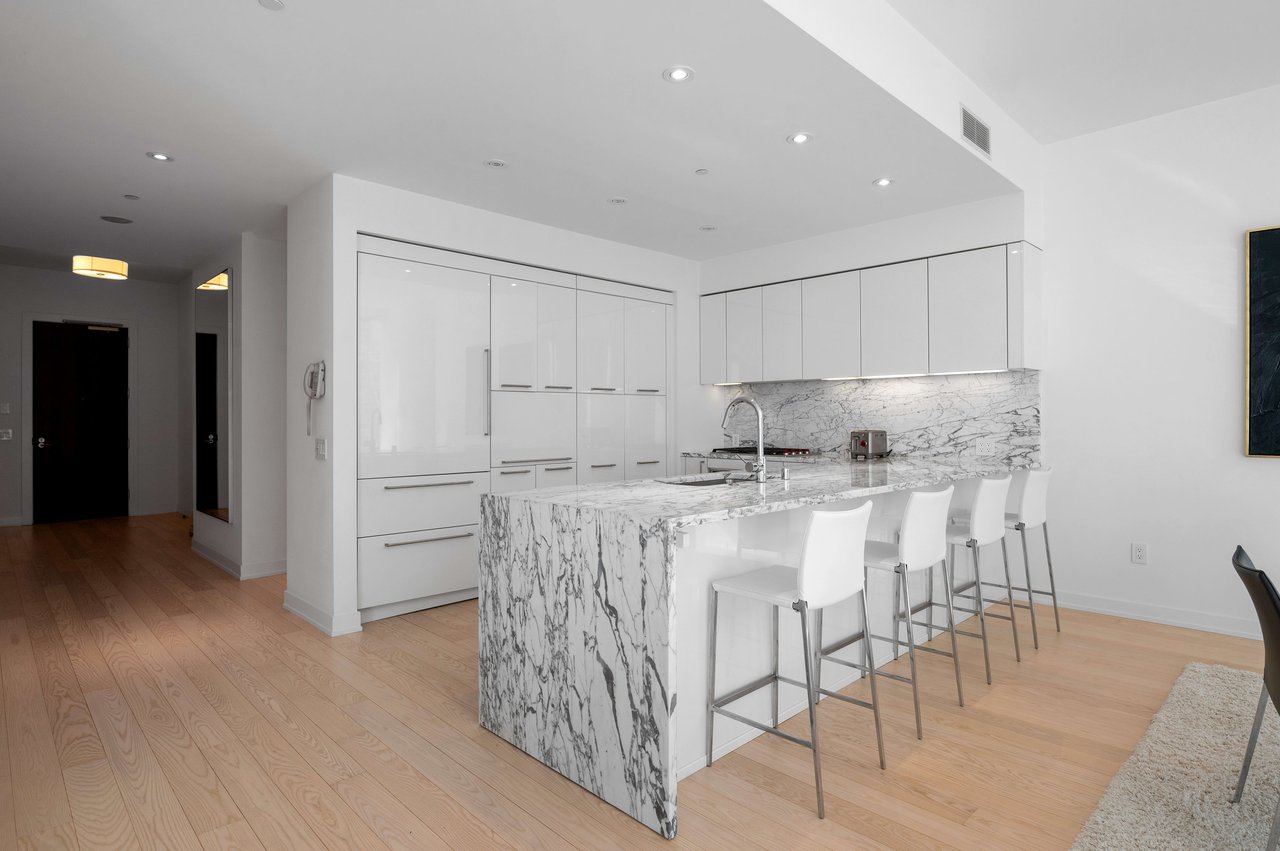 Extraordinary City Residence Penthouse