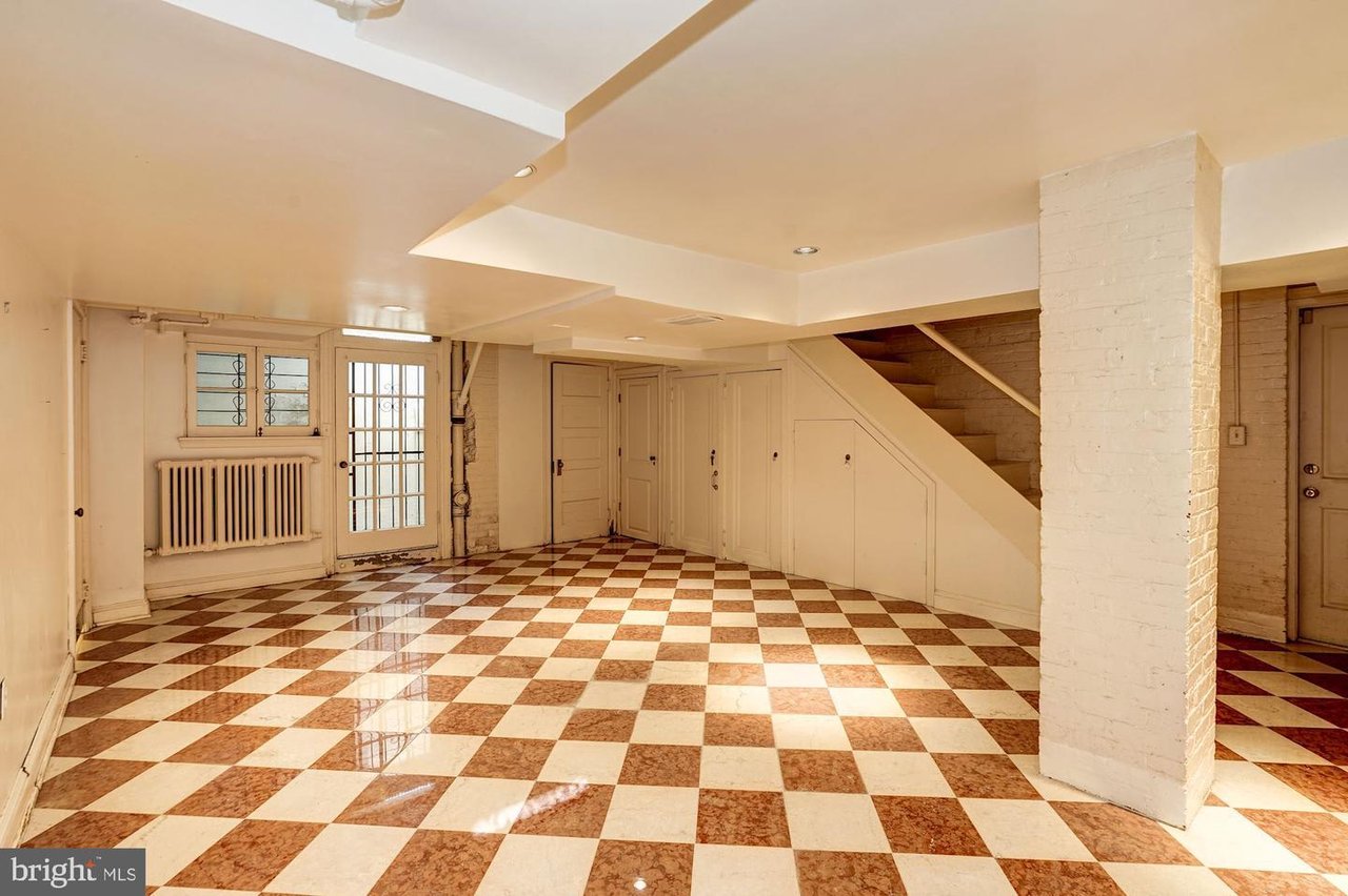84 Kalorama Cir NW