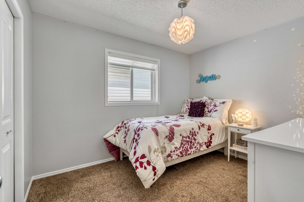 78 Somerside Crescent SW