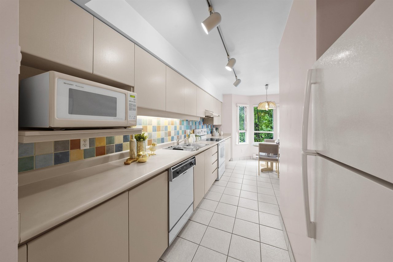 307-525 Austin Avenue, Coquitlam