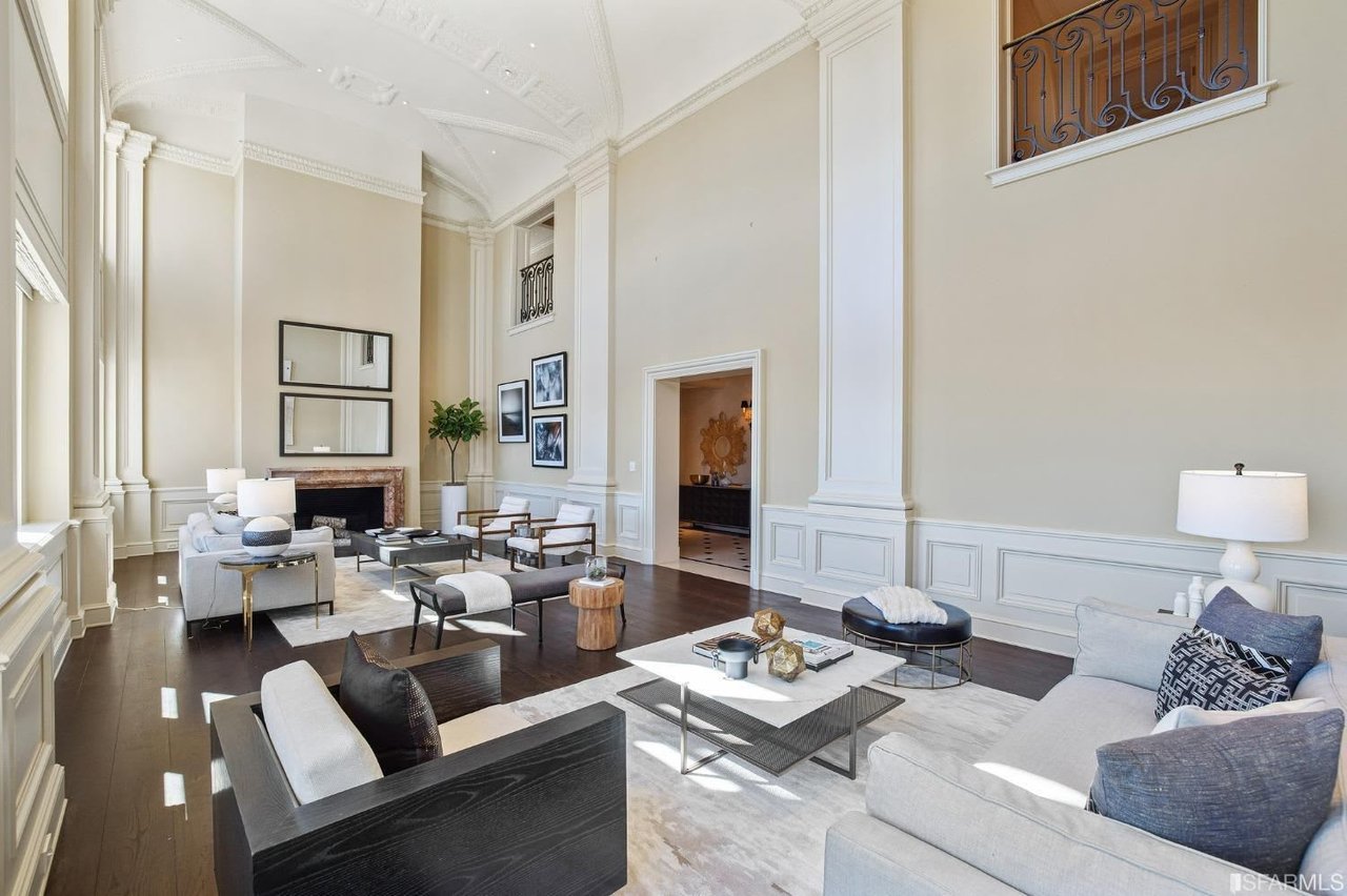 Iconic, Rarely Available Nob Hill Penthouse