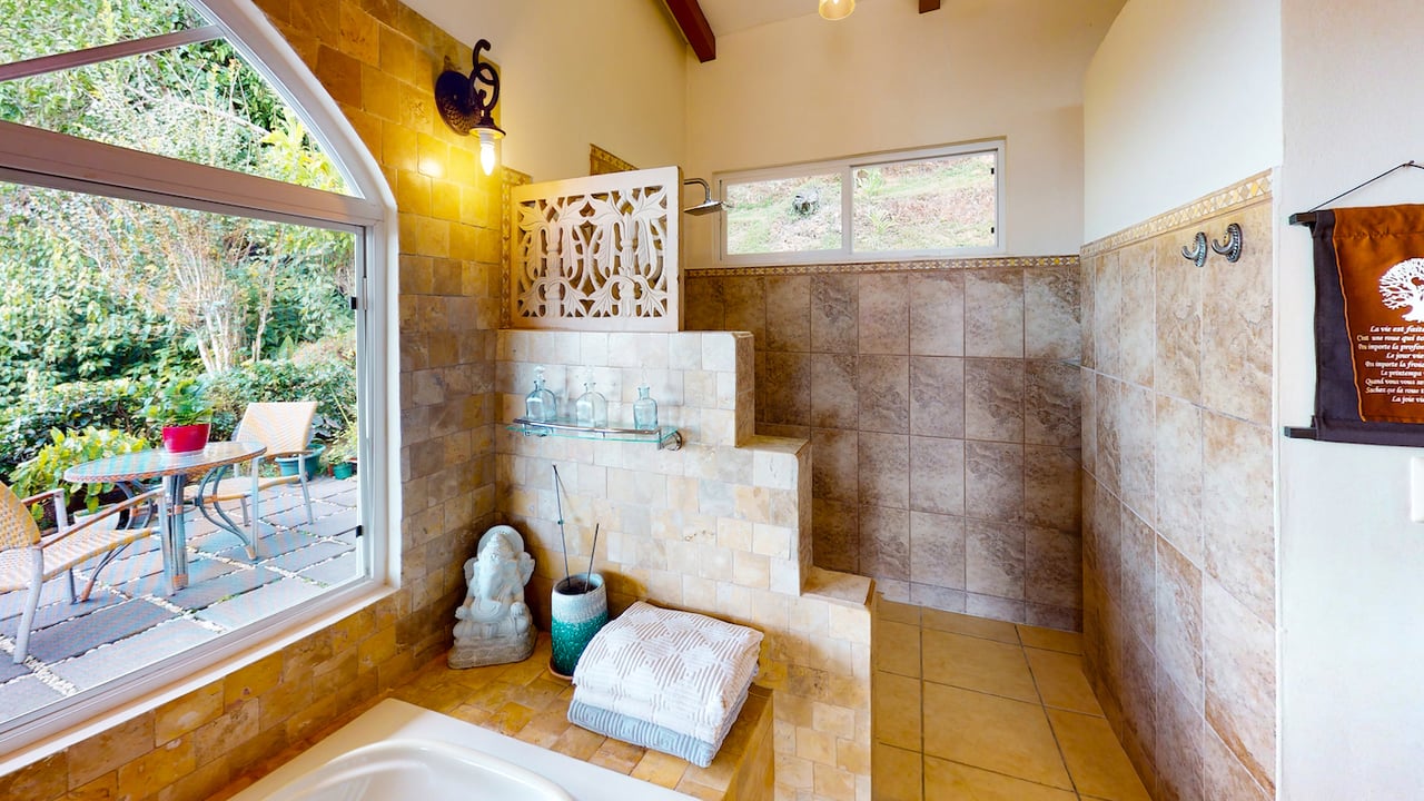 Ocean View Estate Guesthouse, Ojochal, Puntarenas
