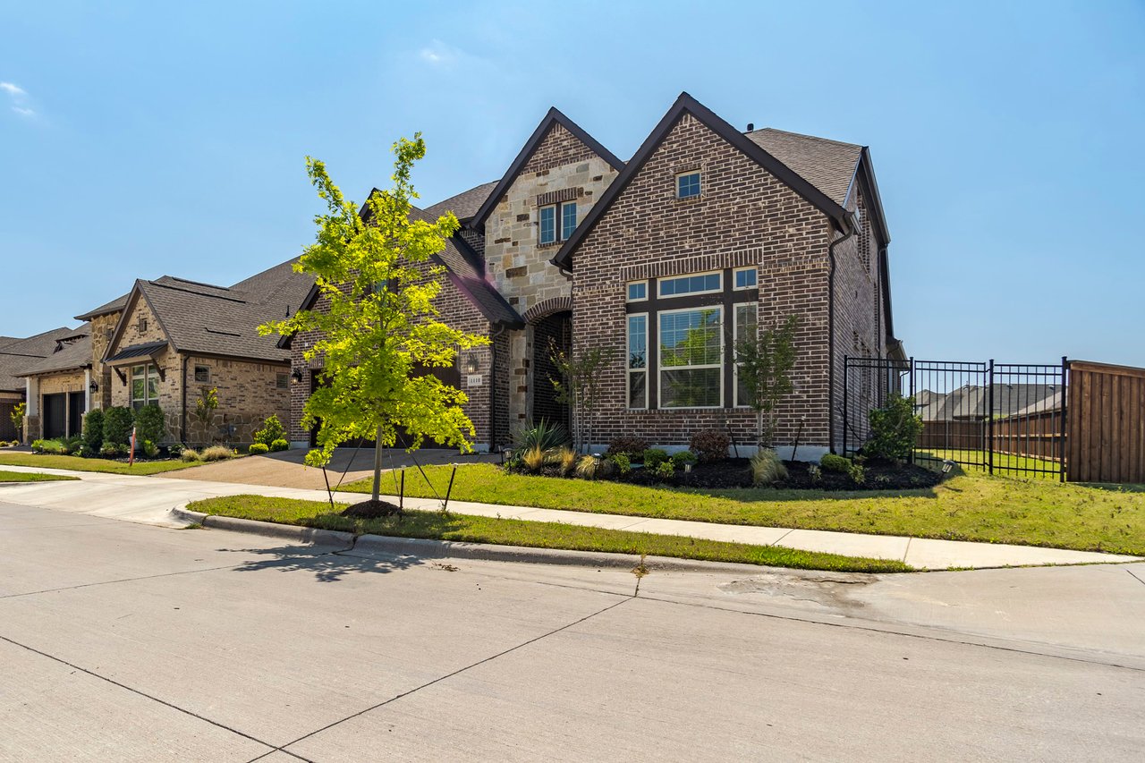 1110 Prairie Ridge Lane