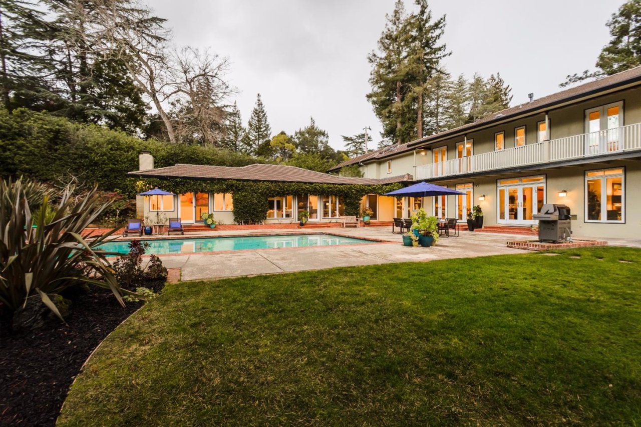 452 Roblar Ave
