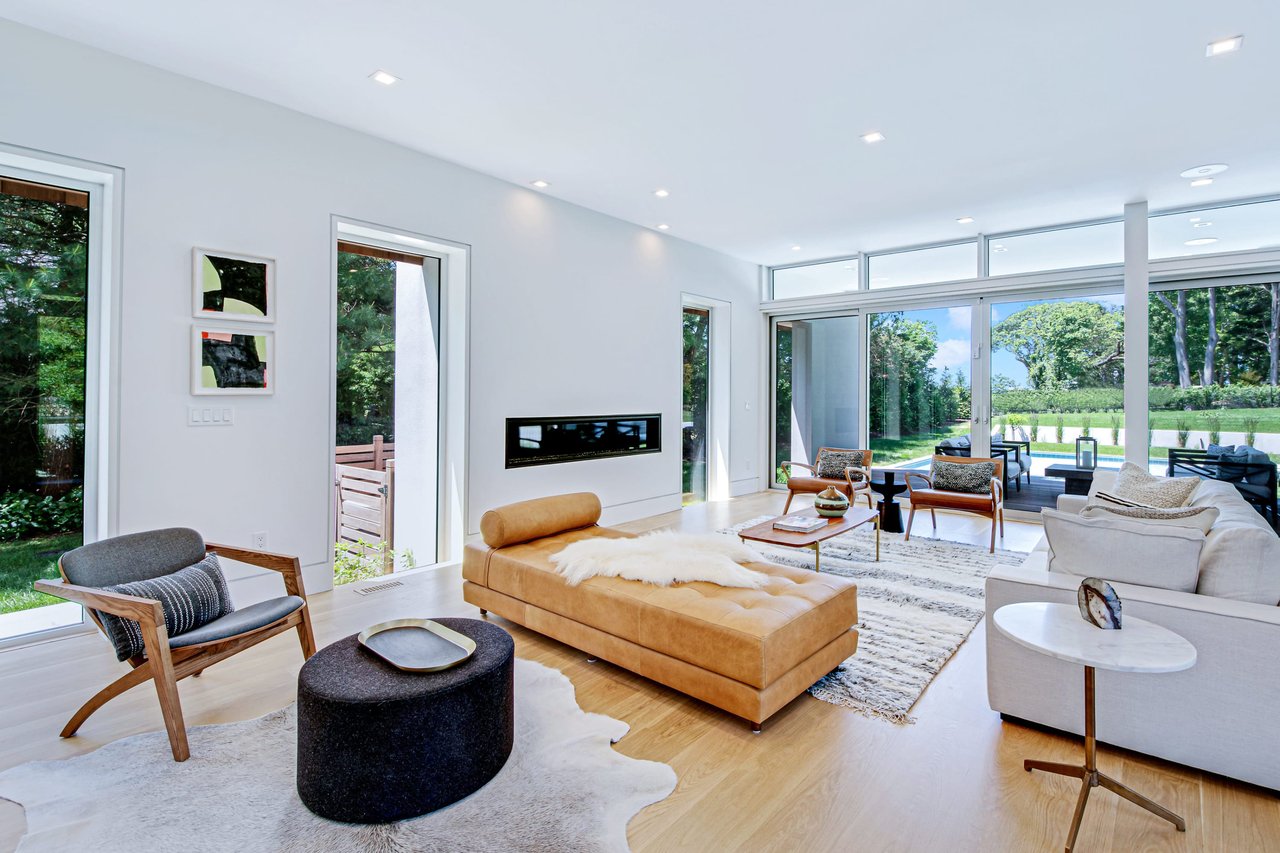 12 Cornell Rd
