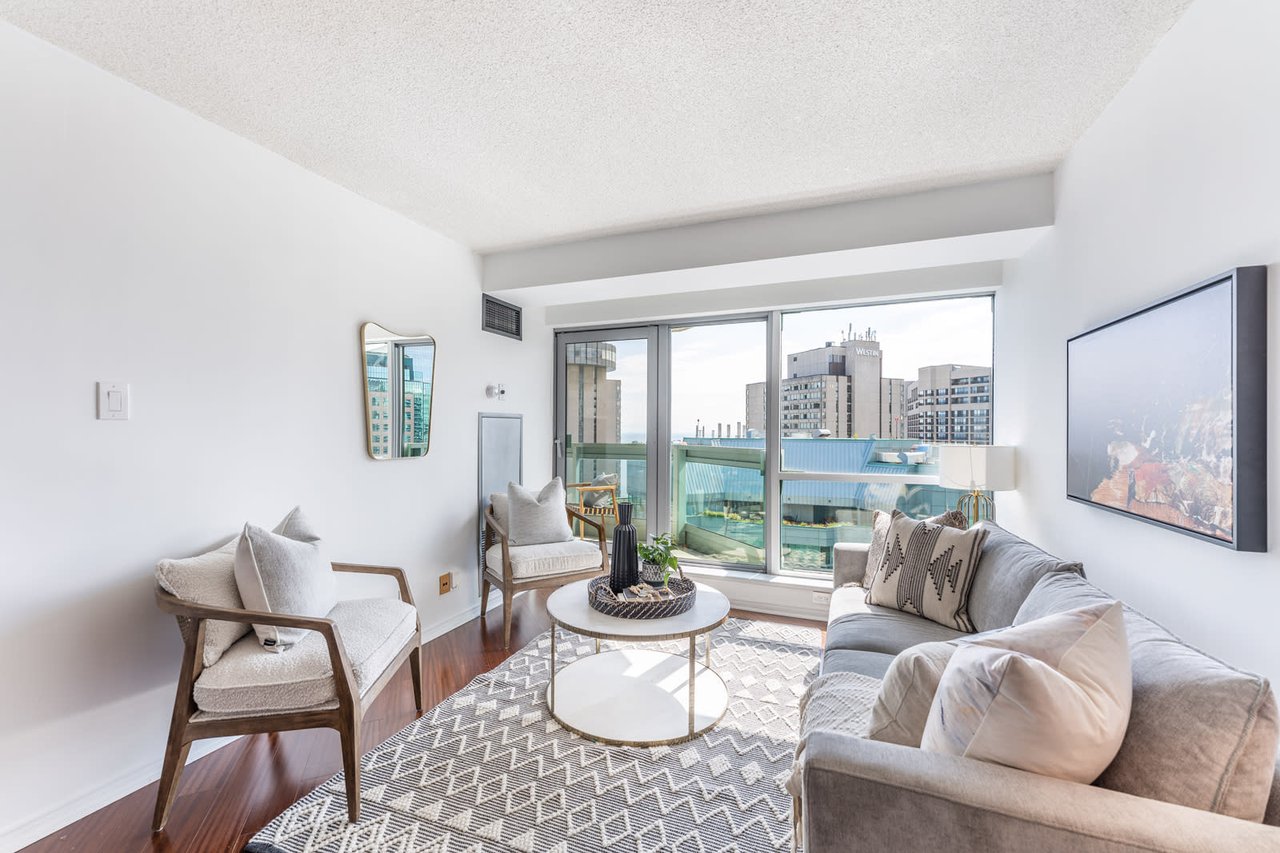 3101-10 Yonge St